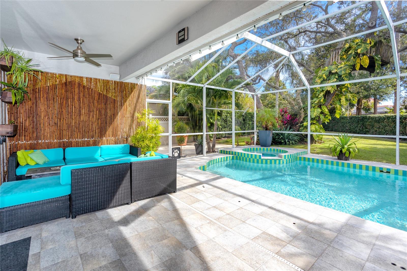 2241 HIGHLAND WOODS DR, DUNEDIN, FL, 34698