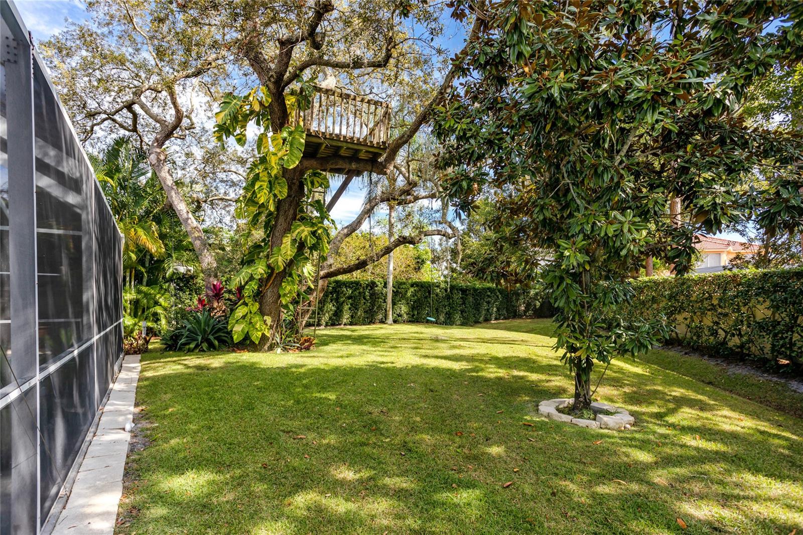 2241 HIGHLAND WOODS DR, DUNEDIN, FL, 34698