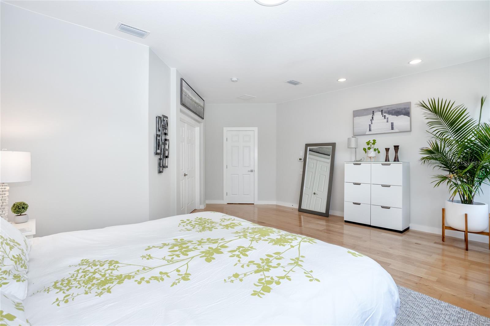 2241 HIGHLAND WOODS DR, DUNEDIN, FL, 34698