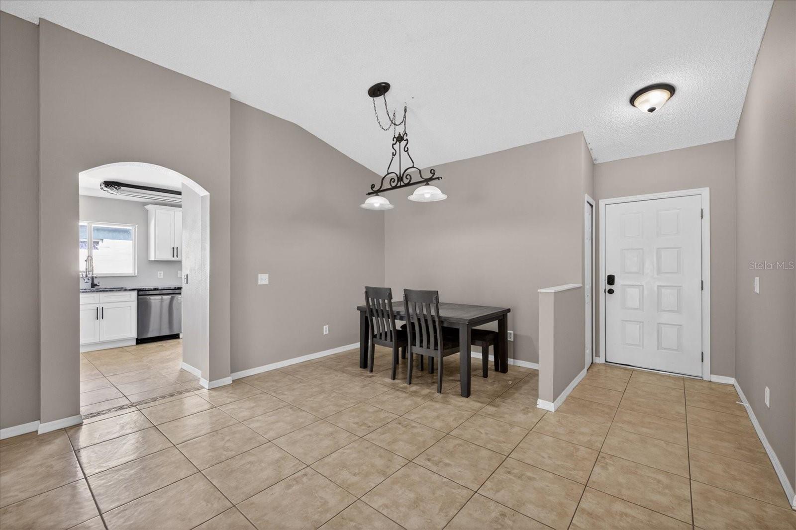 12015 CEDARFIELD DR, RIVERVIEW, FL, 33579