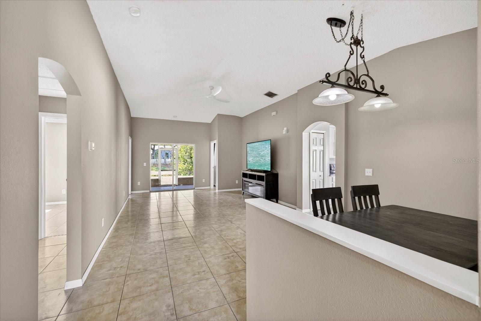 12015 CEDARFIELD DR, RIVERVIEW, FL, 33579