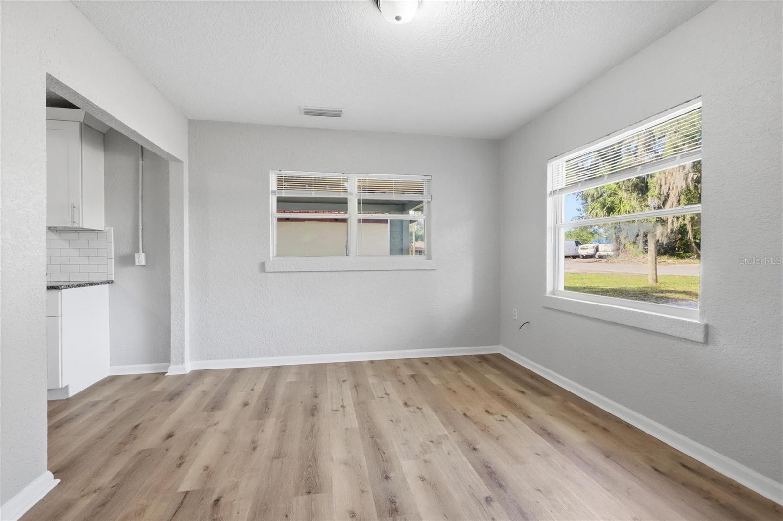 708 S PALMETTO AVE, DELAND, FL, 32720