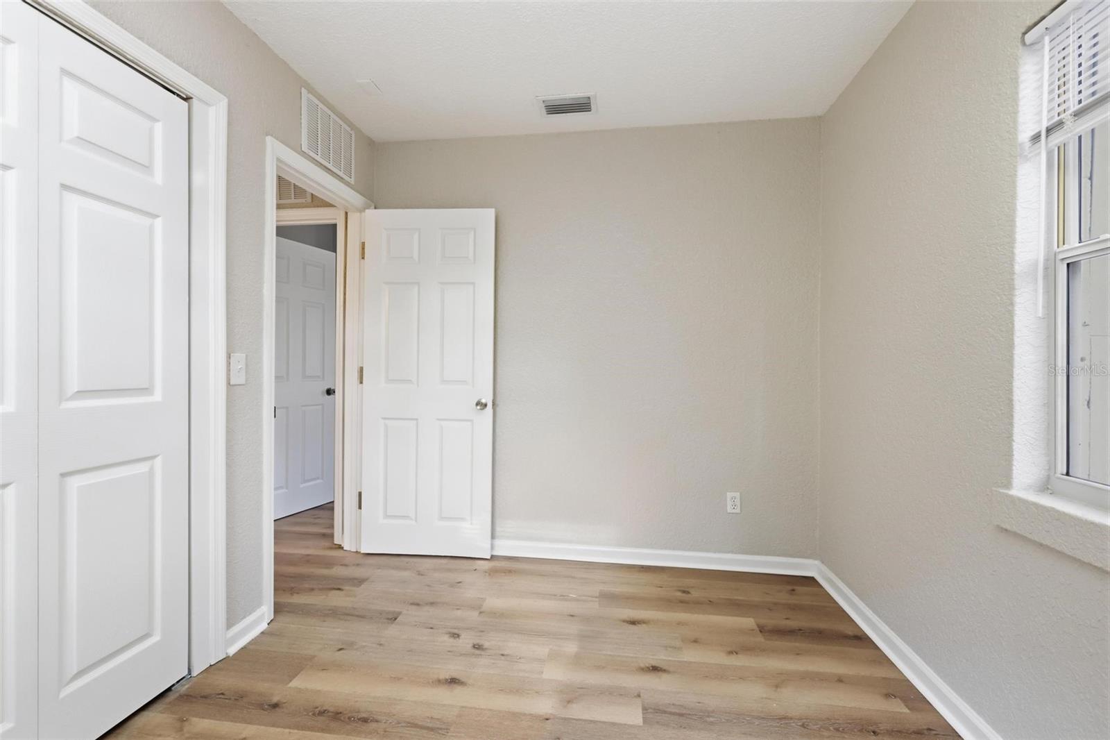 708 S PALMETTO AVE, DELAND, FL, 32720