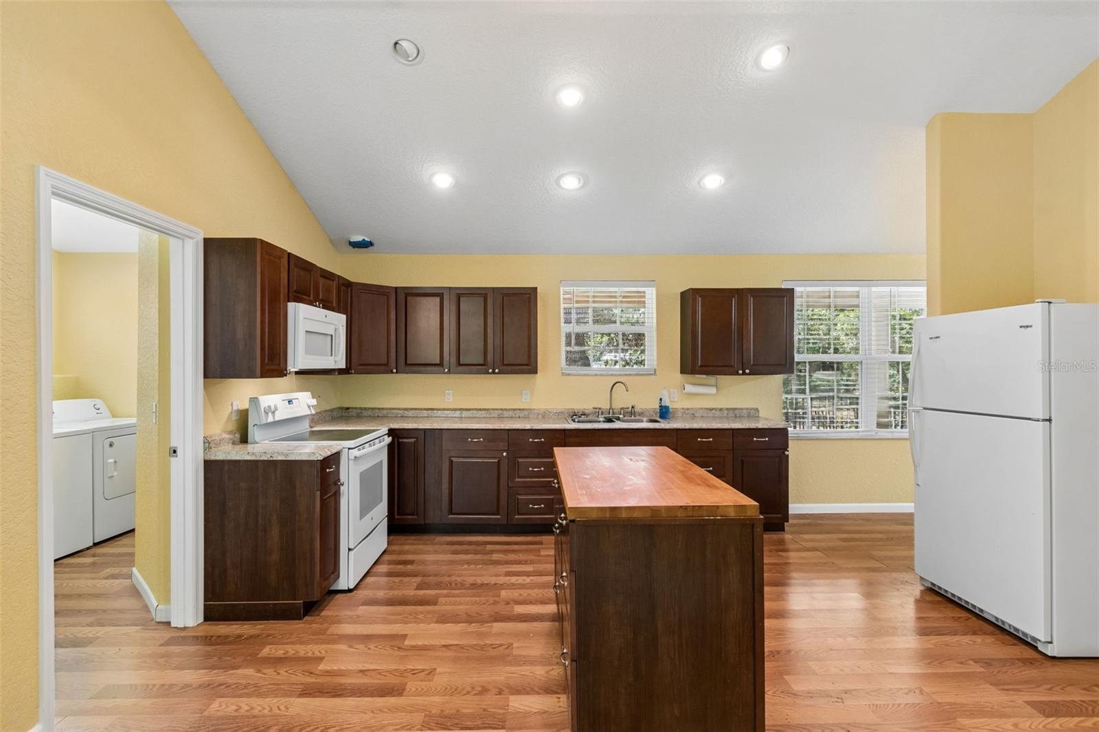 11274 S RIVIERA DR, HOMOSASSA, FL, 34448