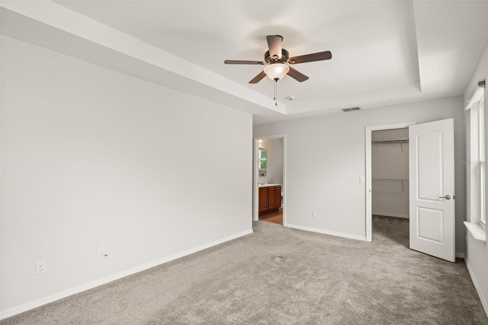 611 DEL PILAR DR, GROVELAND, FL, 34736