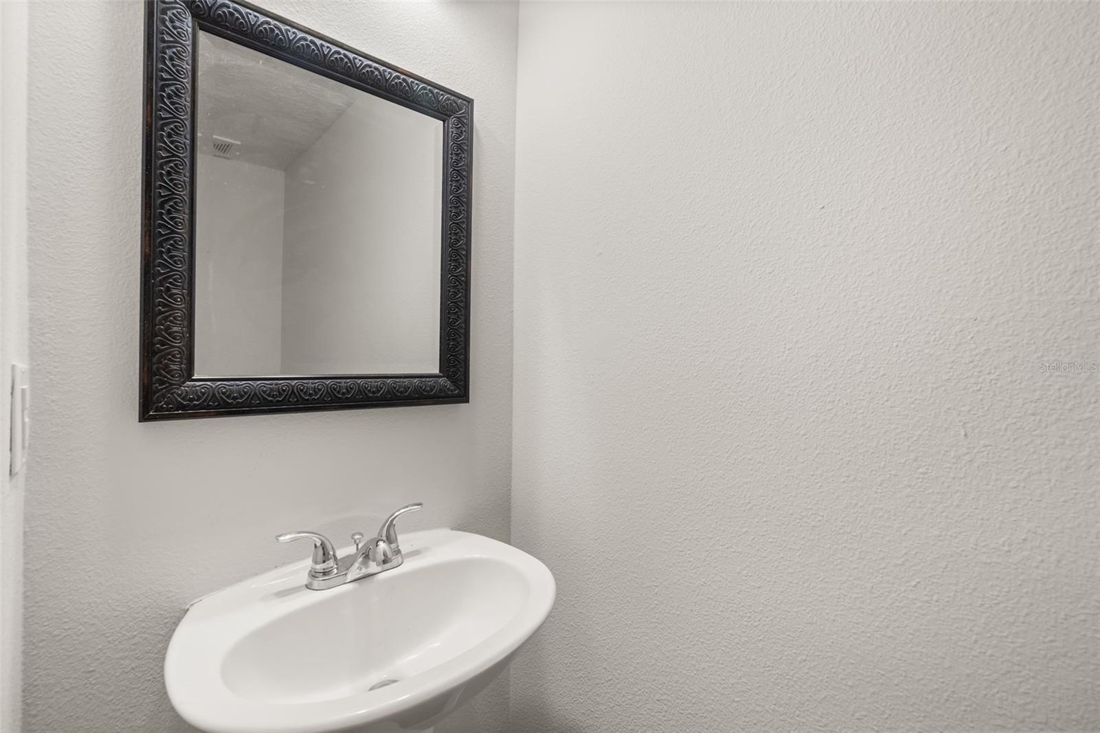 611 DEL PILAR DR, GROVELAND, FL, 34736