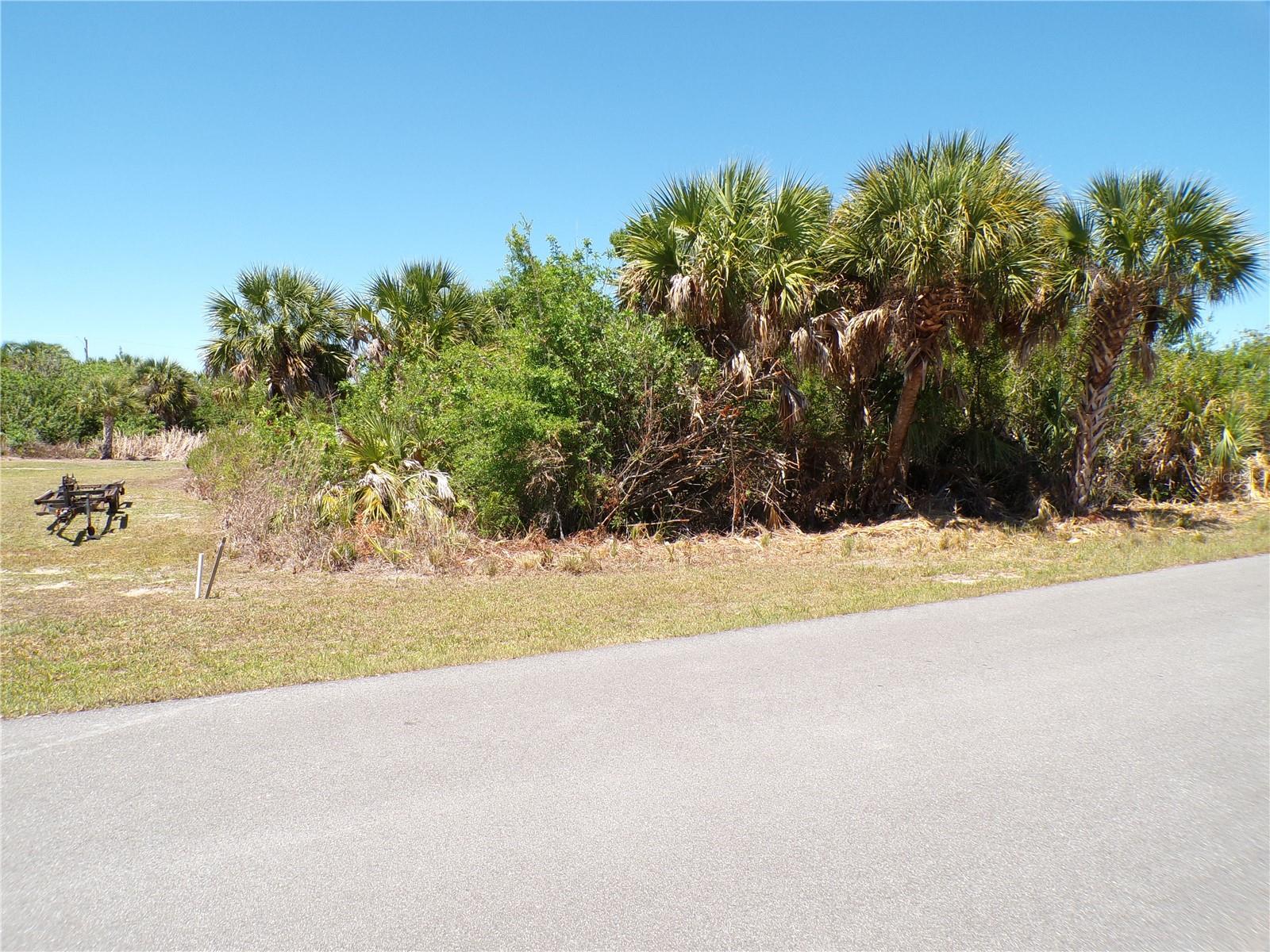12128 VAN GOUGH AVE, PORT CHARLOTTE, FL, 33981