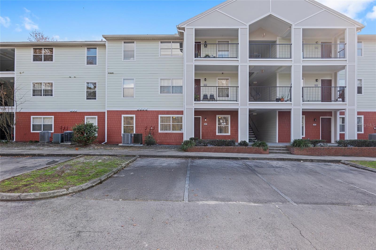 2360 SW ARCHER RD #607, GAINESVILLE, FL, 32608