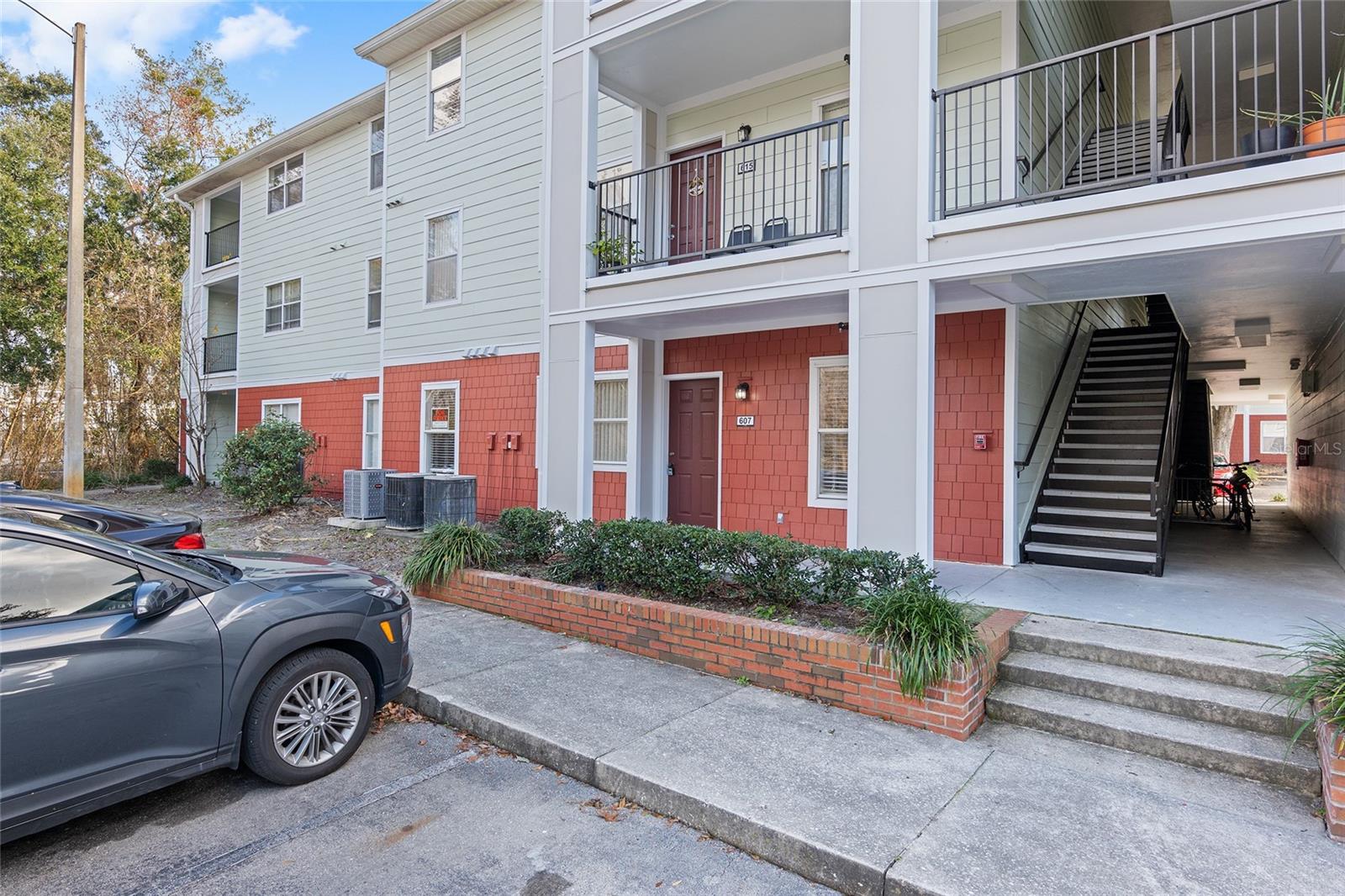 2360 SW ARCHER RD #607, GAINESVILLE, FL, 32608