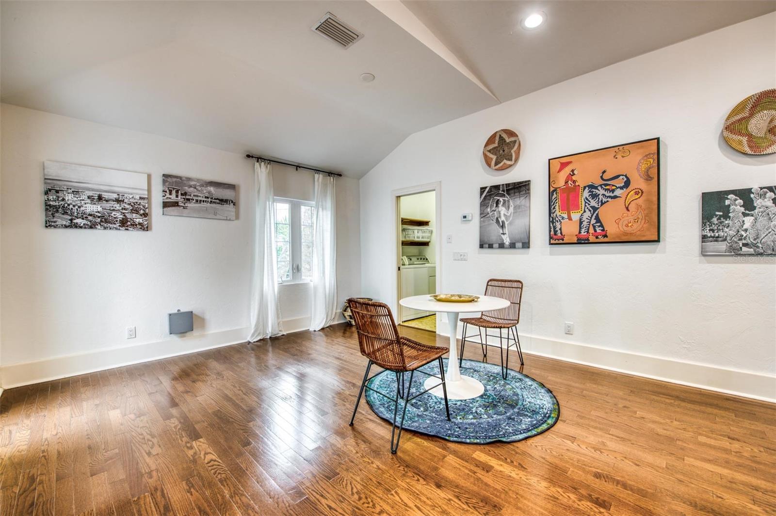76 S WASHINGTON DR, SARASOTA, FL, 34236