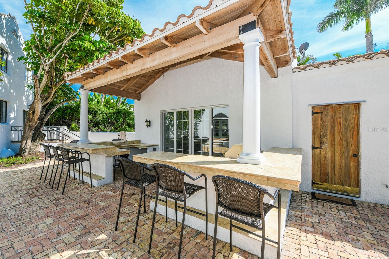 76 S WASHINGTON DR, SARASOTA, FL, 34236