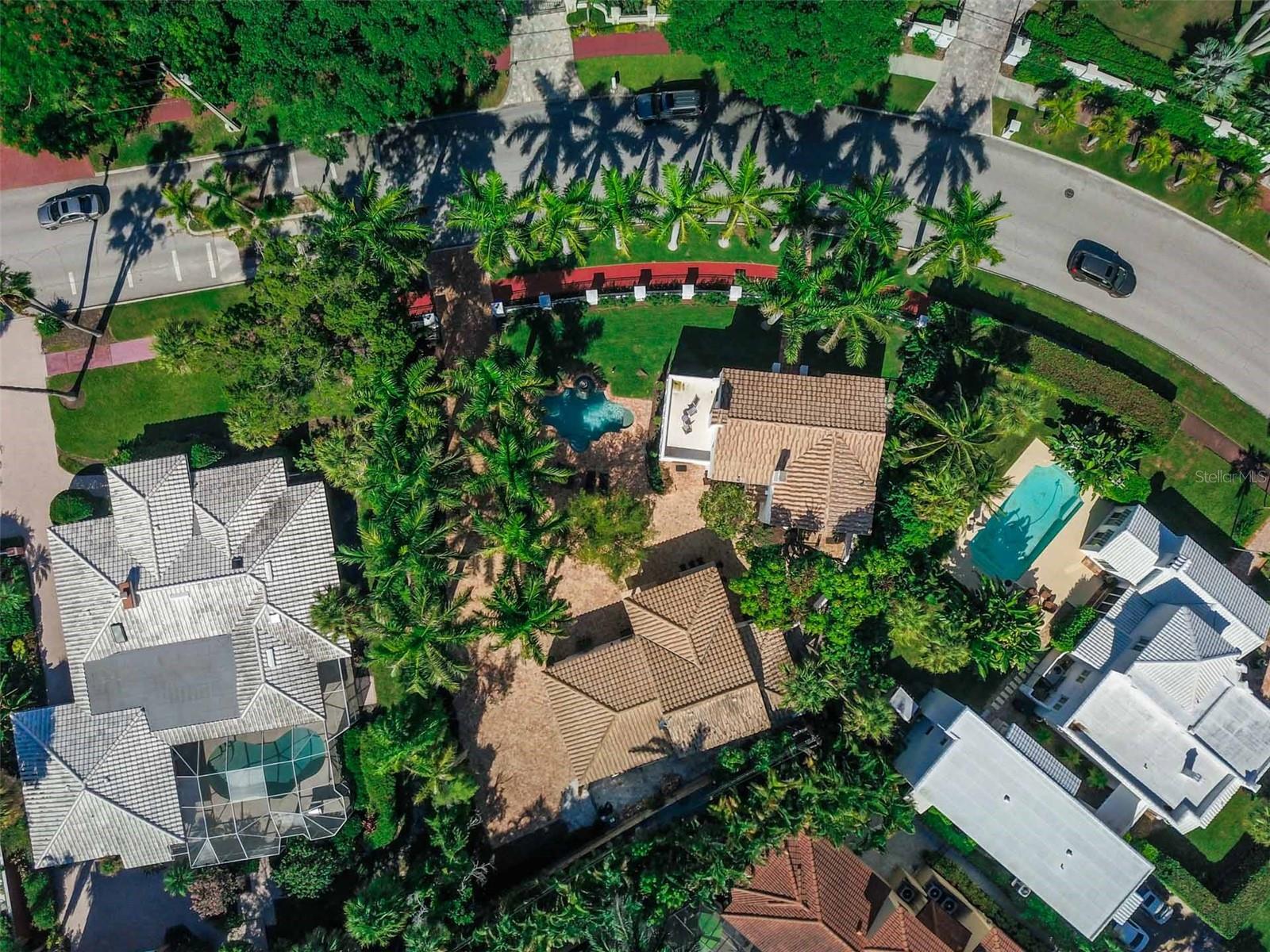 76 S WASHINGTON DR, SARASOTA, FL, 34236