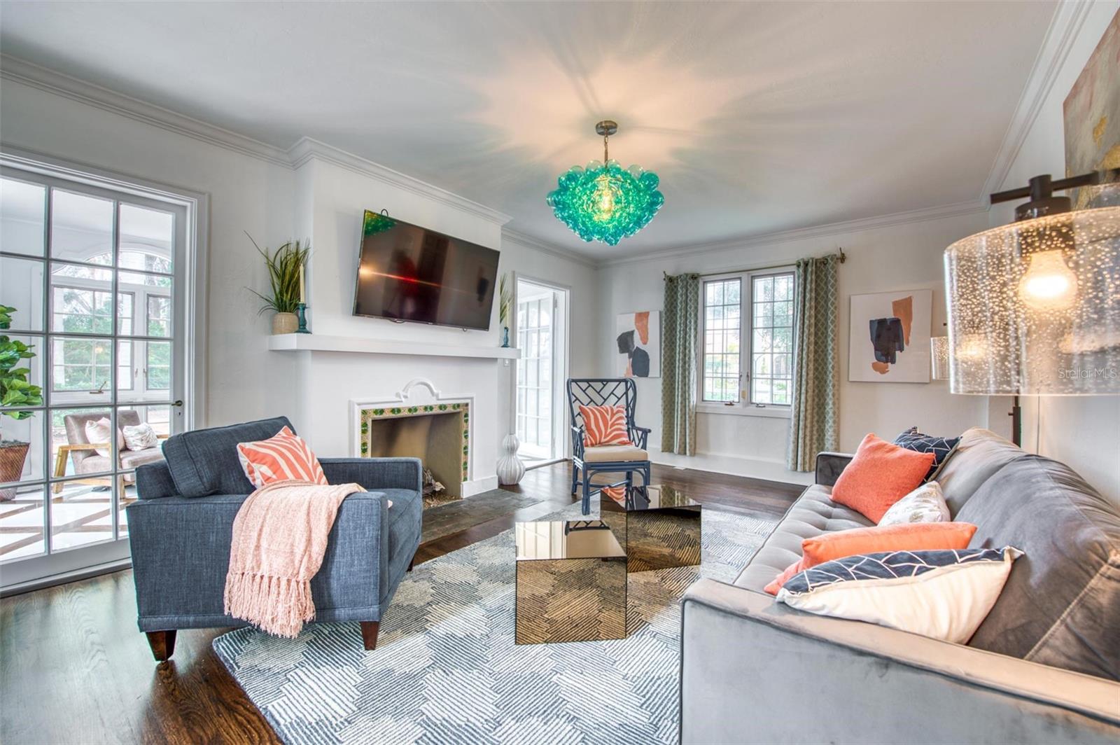 76 S WASHINGTON DR, SARASOTA, FL, 34236
