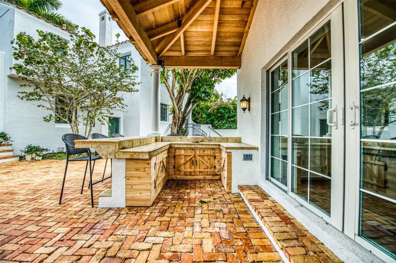76 S WASHINGTON DR, SARASOTA, FL, 34236