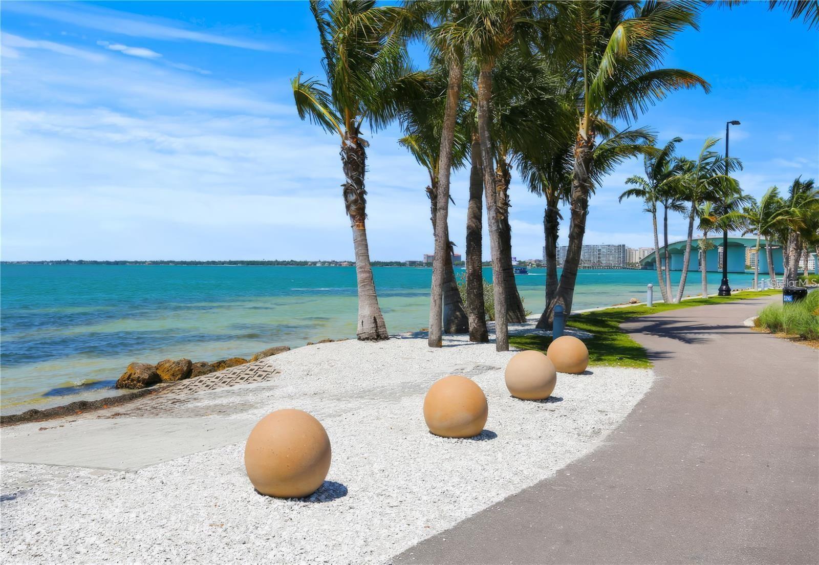 76 S WASHINGTON DR, SARASOTA, FL, 34236