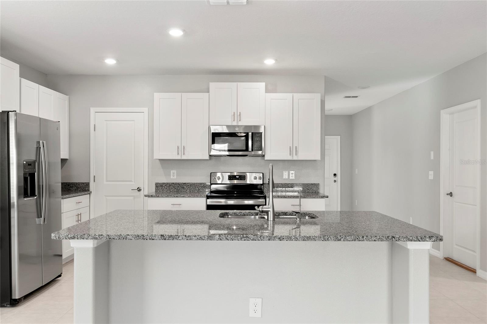8918 PARSONS HILL BLVD, WESLEY CHAPEL, FL, 33545