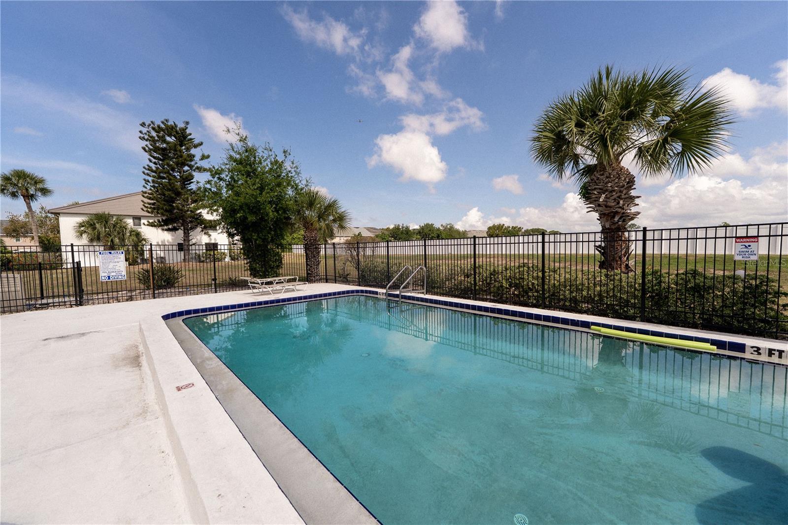 2433 TWIN DR #5, SARASOTA, FL, 34234
