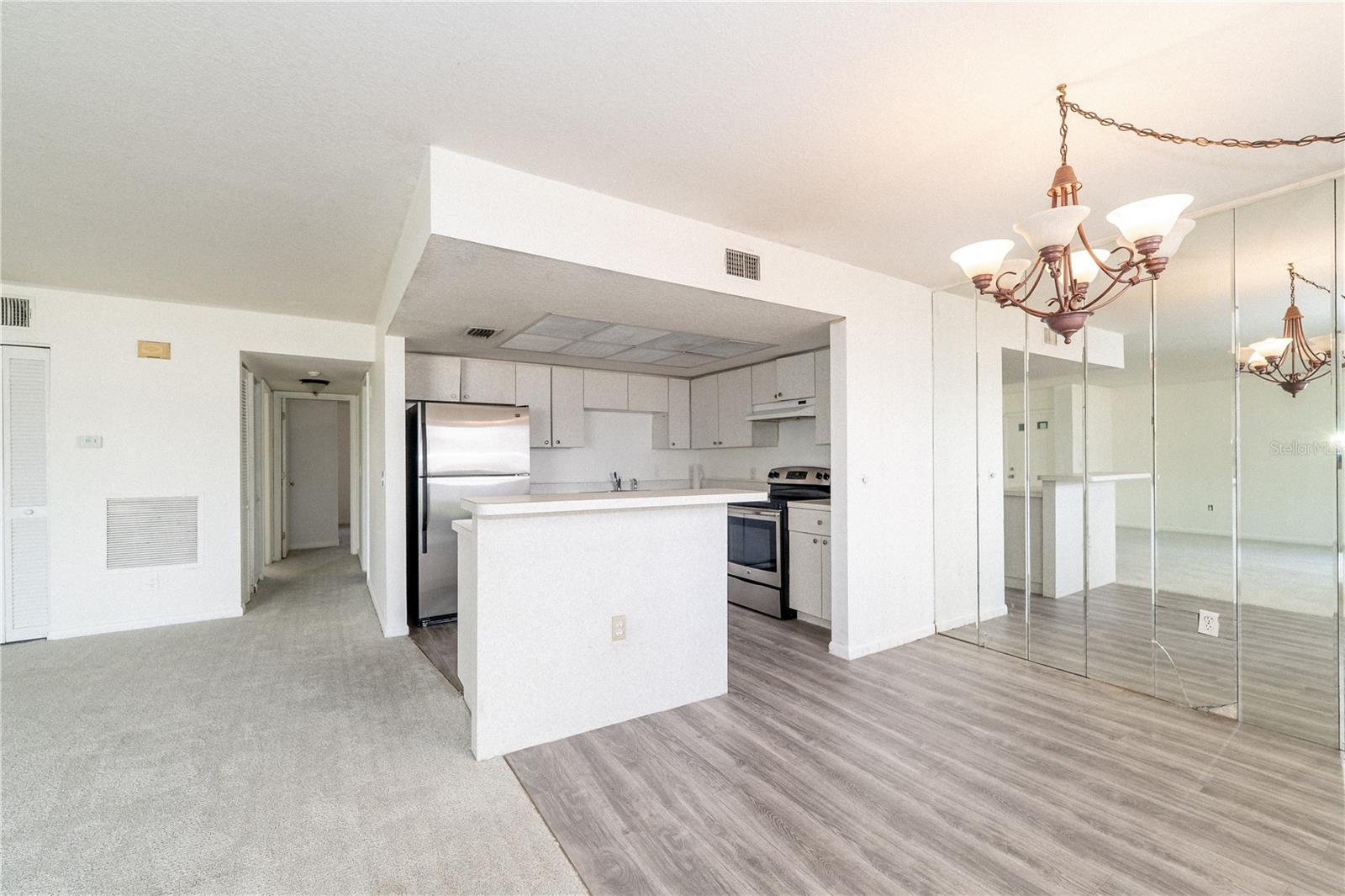 2433 TWIN DR #5, SARASOTA, FL, 34234