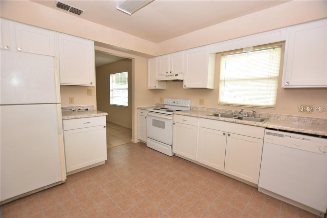1426 E FERN RD, LAKELAND, FL, 33801