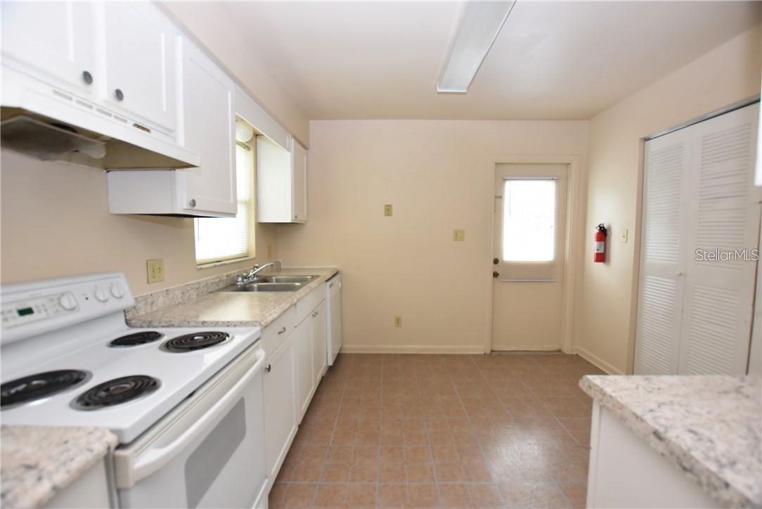 1426 E FERN RD, LAKELAND, FL, 33801