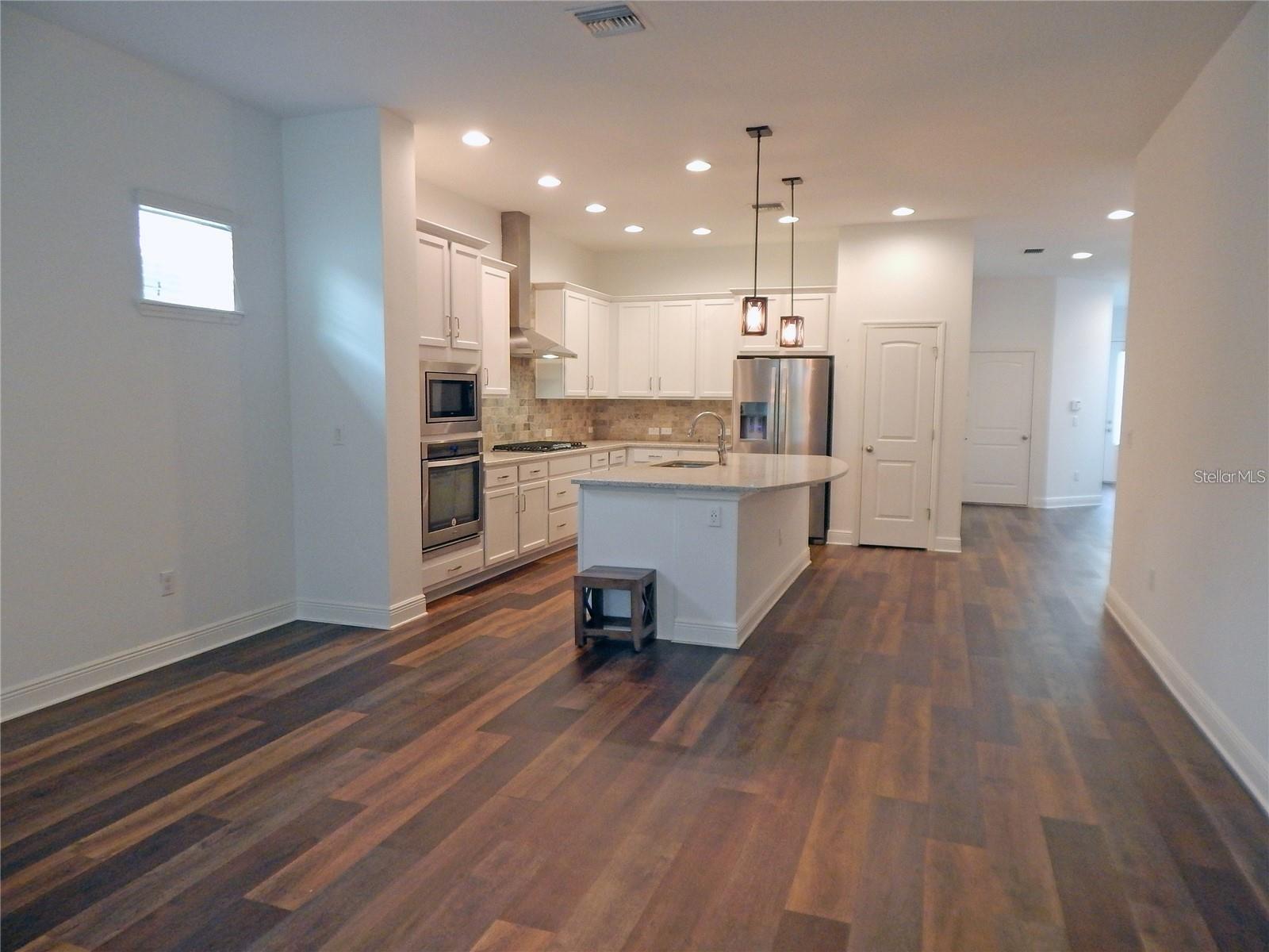 14242 NATURES RESERVE DR, LITHIA, FL, 33547