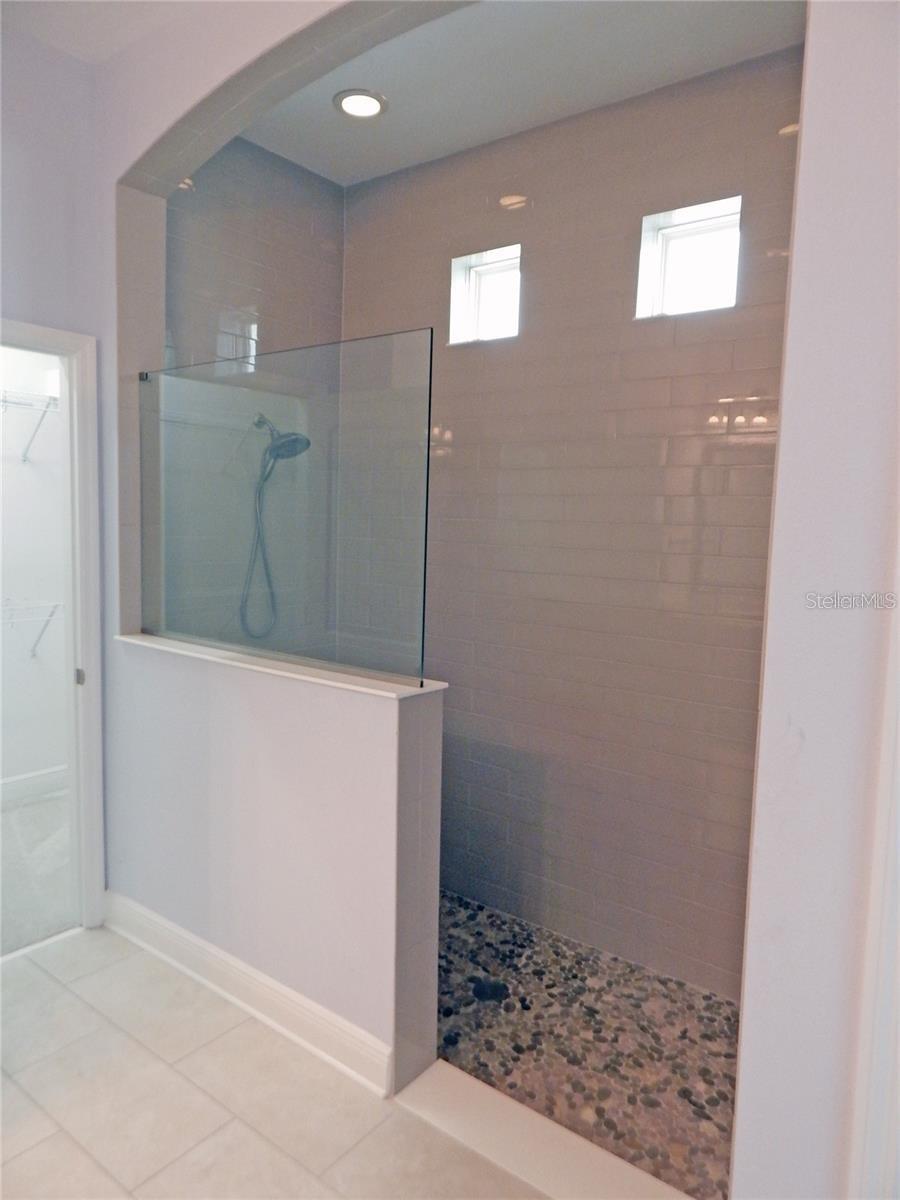 14242 NATURES RESERVE DR, LITHIA, FL, 33547