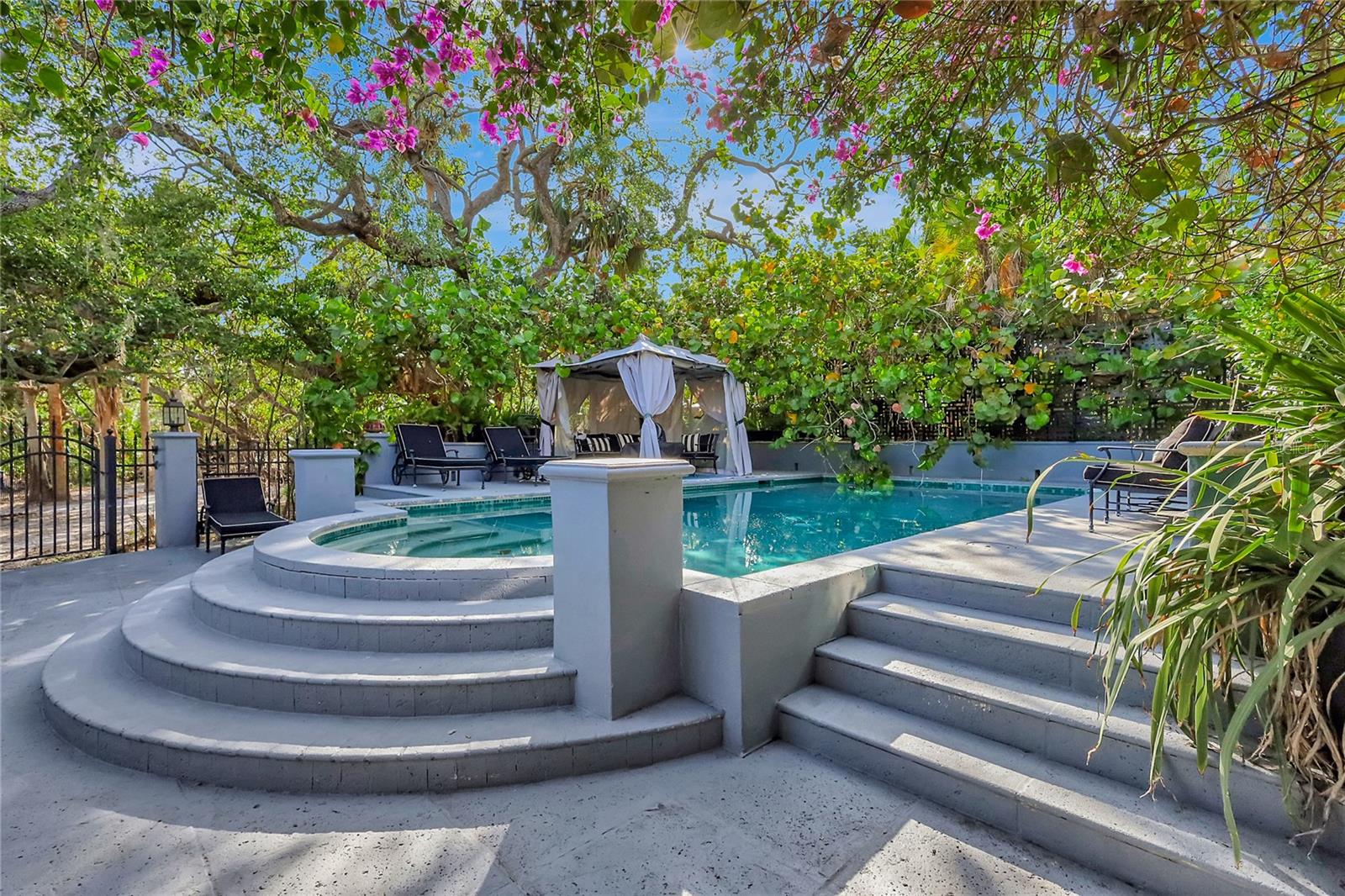 6220 BAYSHORE BLVD, TAMPA, FL, 33611