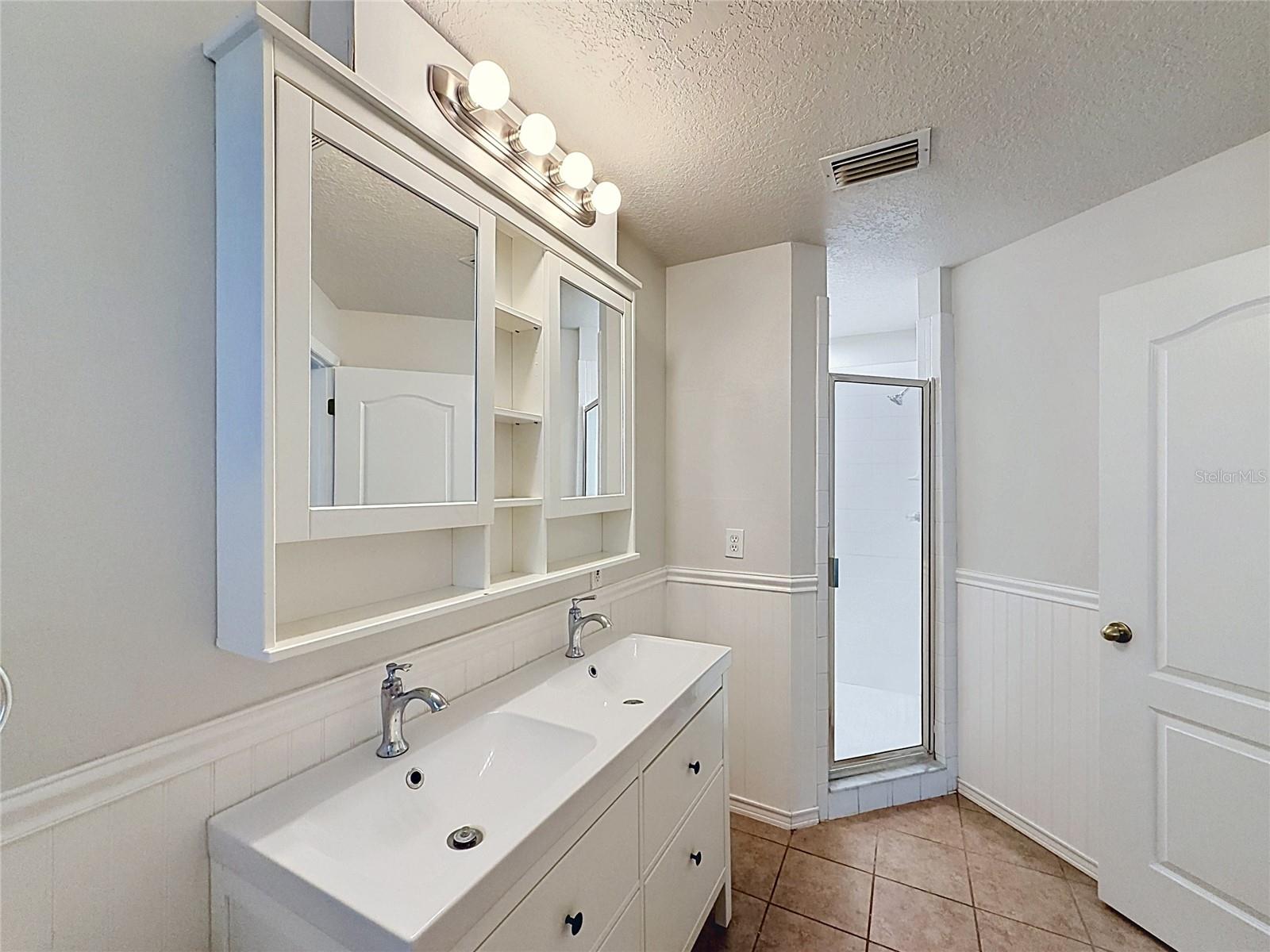 6932 MONARCH PARK DR, APOLLO BEACH, FL, 33572