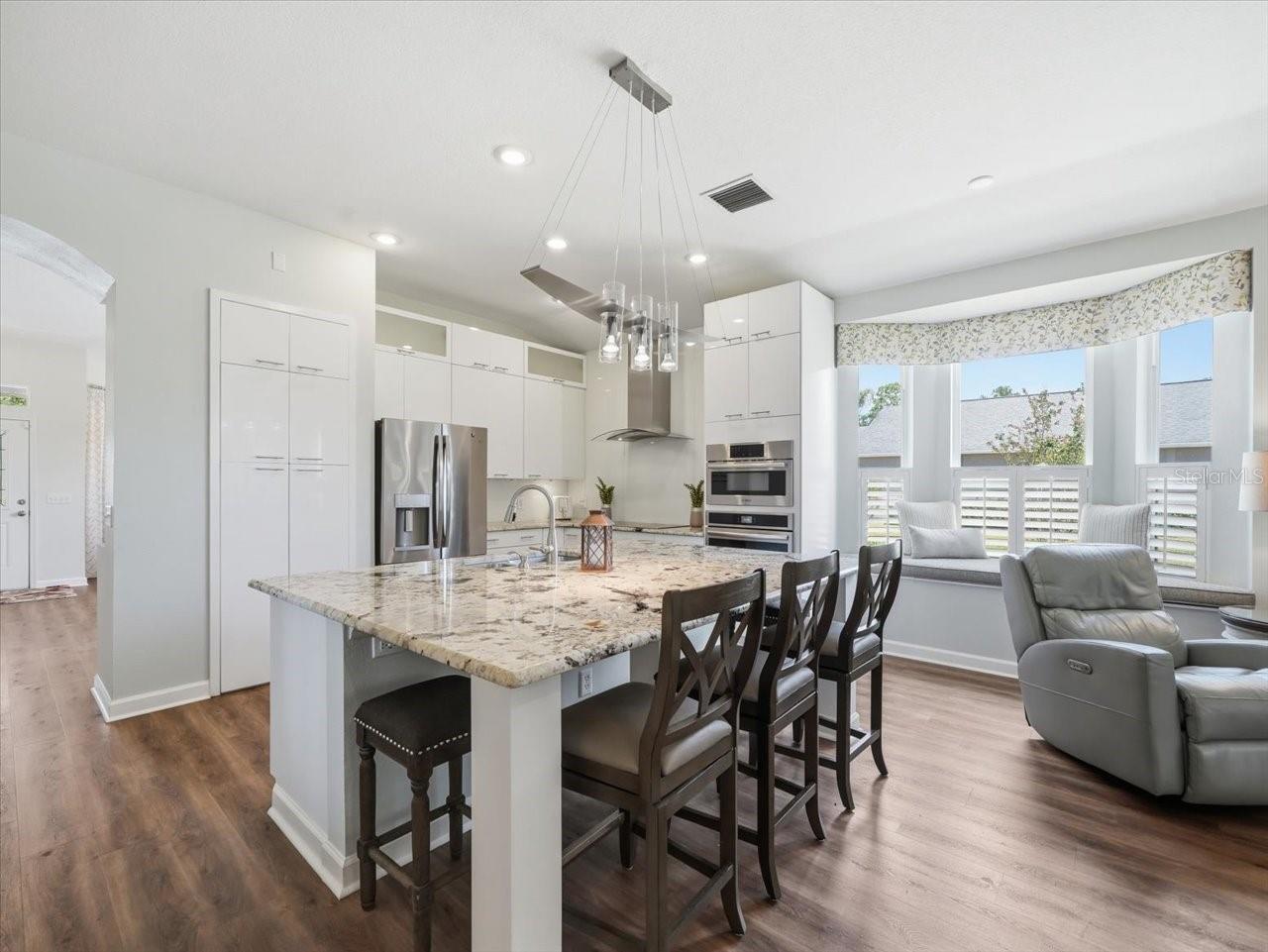 19409 GOLDEN SLIPPER PL, LUTZ, FL, 33558