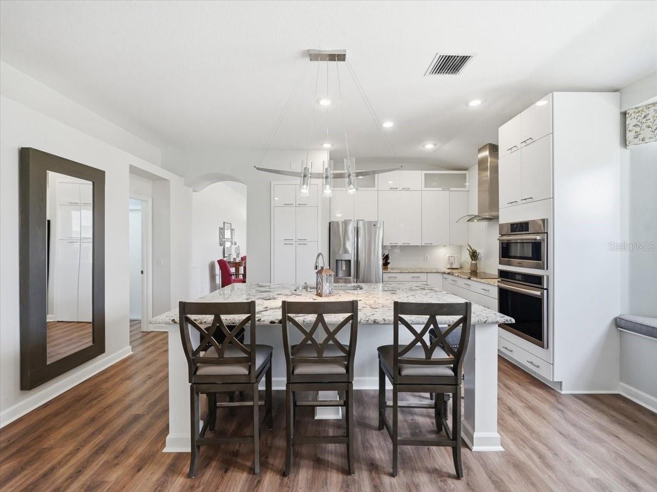 19409 GOLDEN SLIPPER PL, LUTZ, FL, 33558