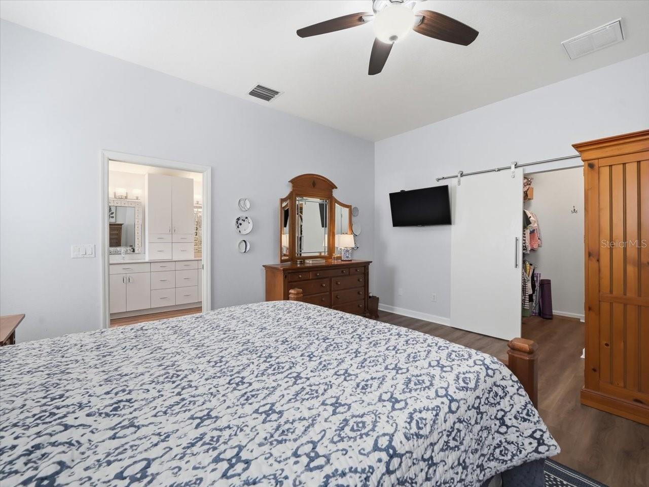 19409 GOLDEN SLIPPER PL, LUTZ, FL, 33558