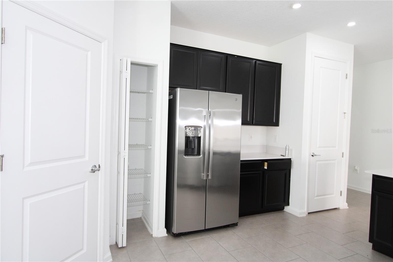 737 CITRUS RESERVE BLVD, DAVENPORT, FL, 33837