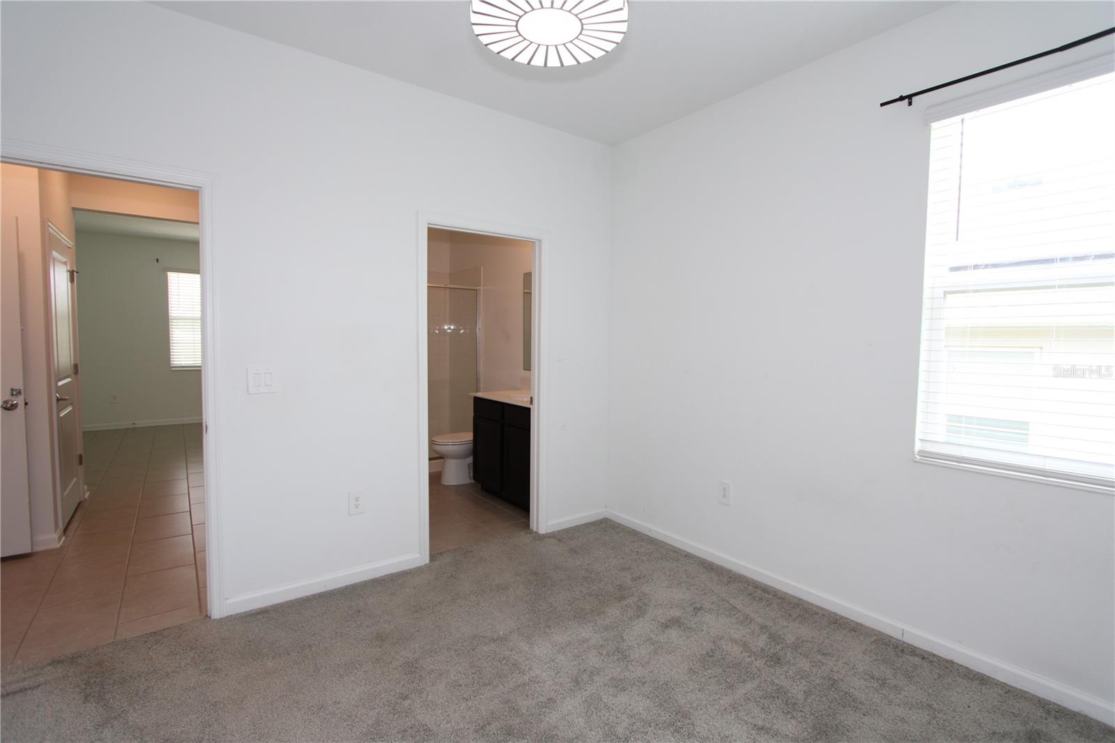737 CITRUS RESERVE BLVD, DAVENPORT, FL, 33837