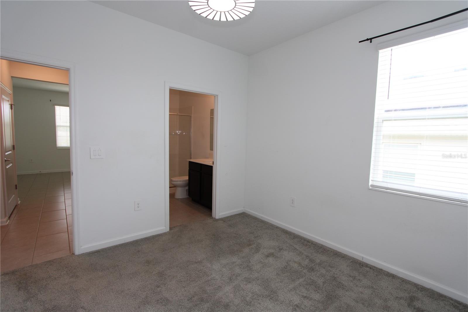 737 CITRUS RESERVE BLVD, DAVENPORT, FL, 33837
