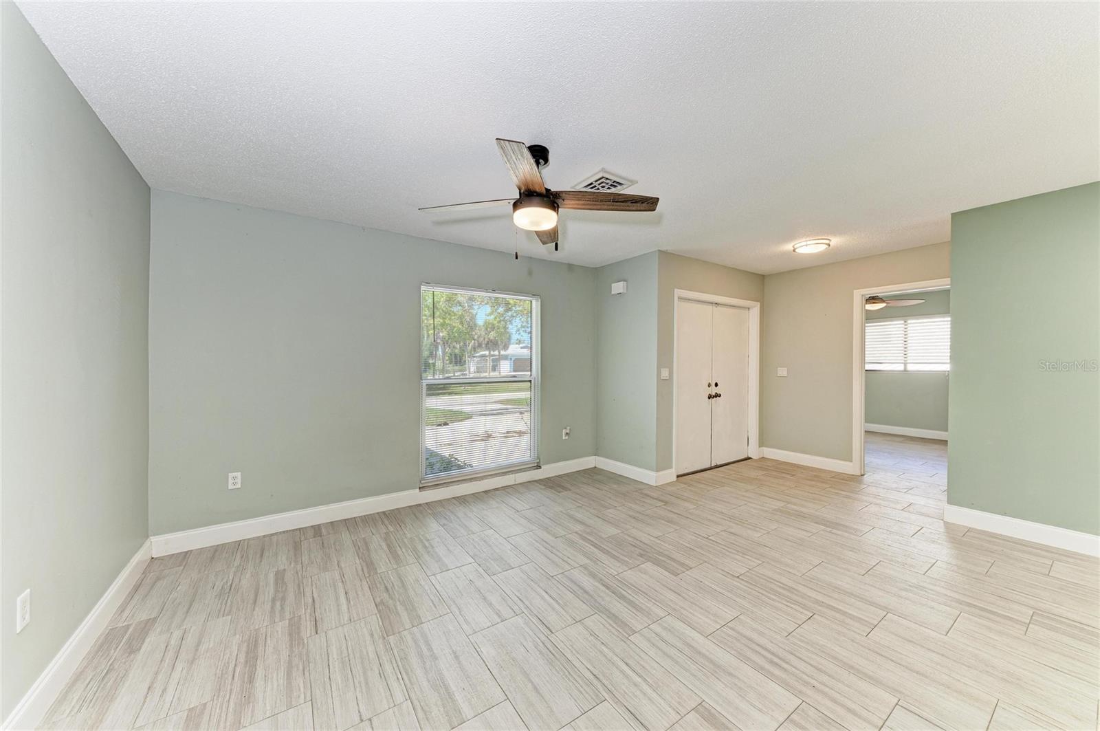 627 ALLIGATOR DR, VENICE, FL, 34293