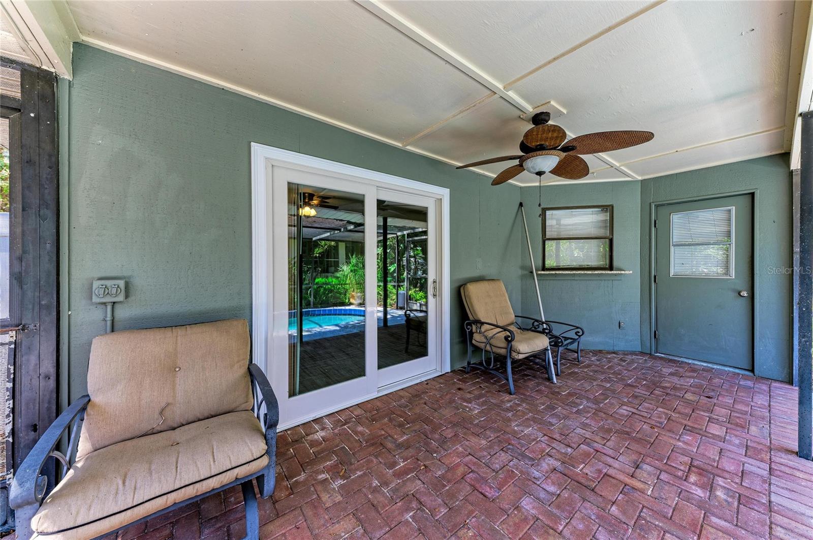 627 ALLIGATOR DR, VENICE, FL, 34293