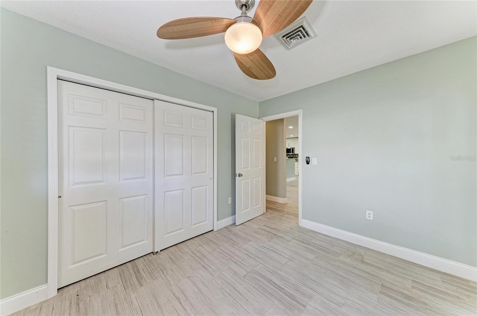 627 ALLIGATOR DR, VENICE, FL, 34293