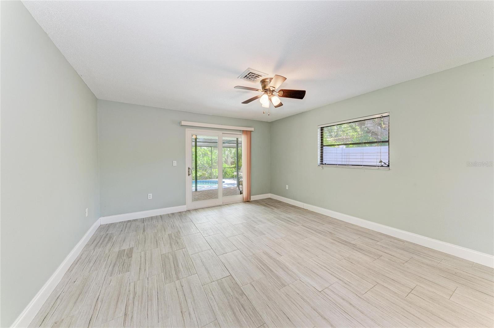 627 ALLIGATOR DR, VENICE, FL, 34293