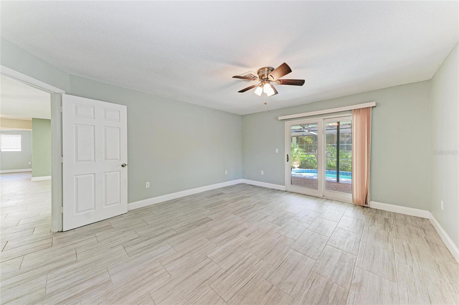 627 ALLIGATOR DR, VENICE, FL, 34293