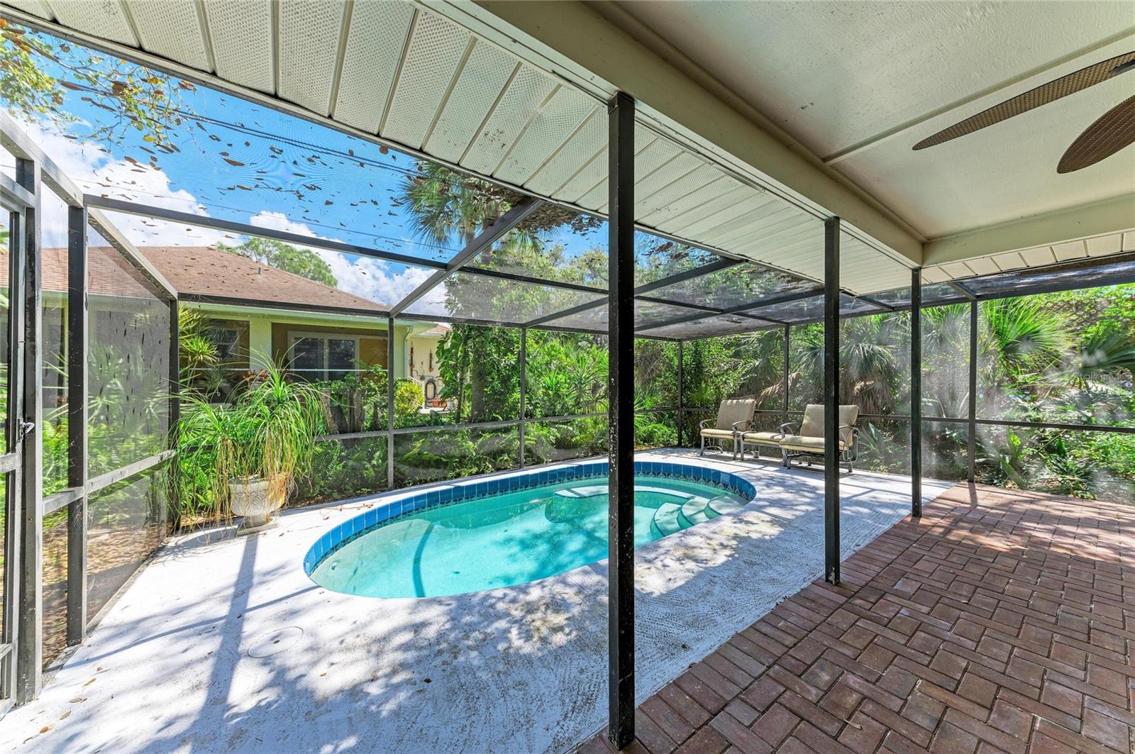 627 ALLIGATOR DR, VENICE, FL, 34293