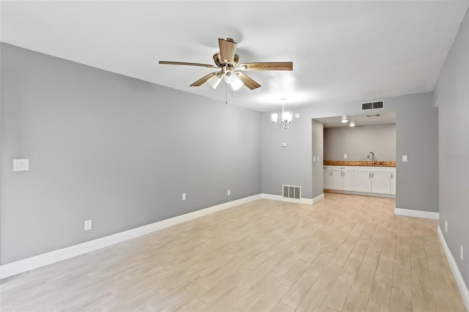 7614 NACIDO CT #7614, TAMPA, FL, 33615