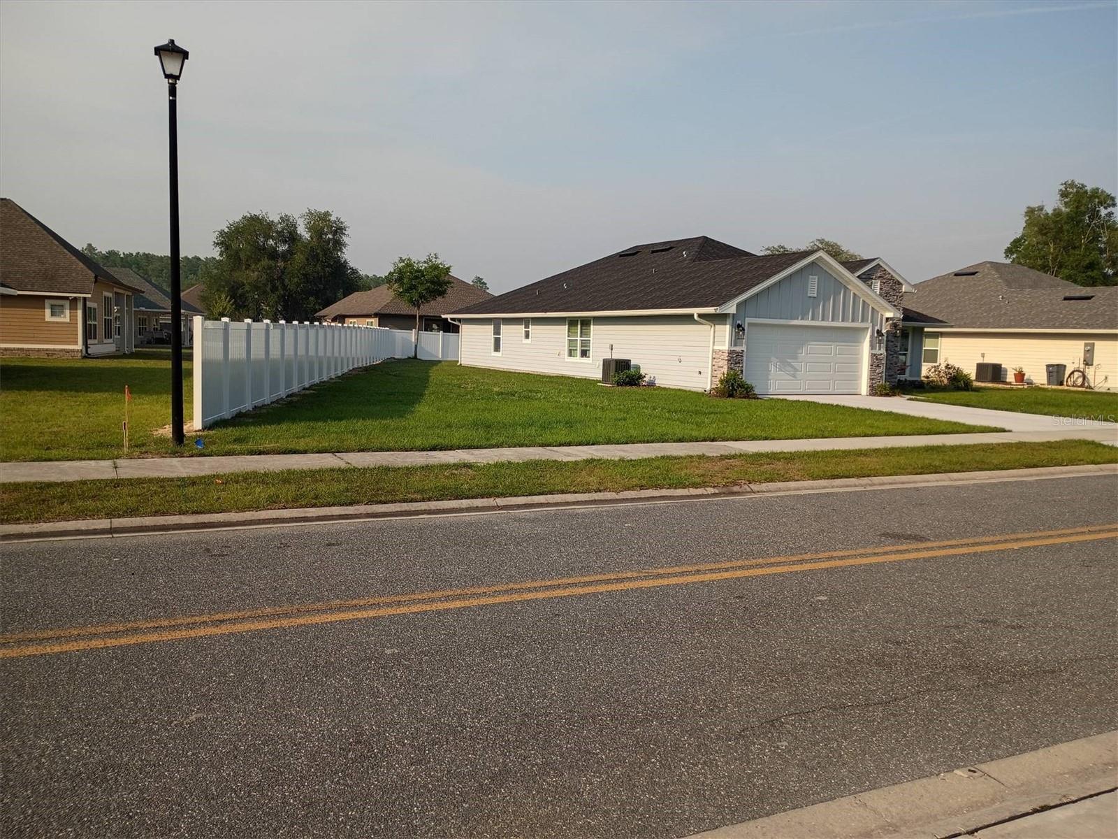 203 SW SILVER PALM DR, LAKE CITY, FL, 32024