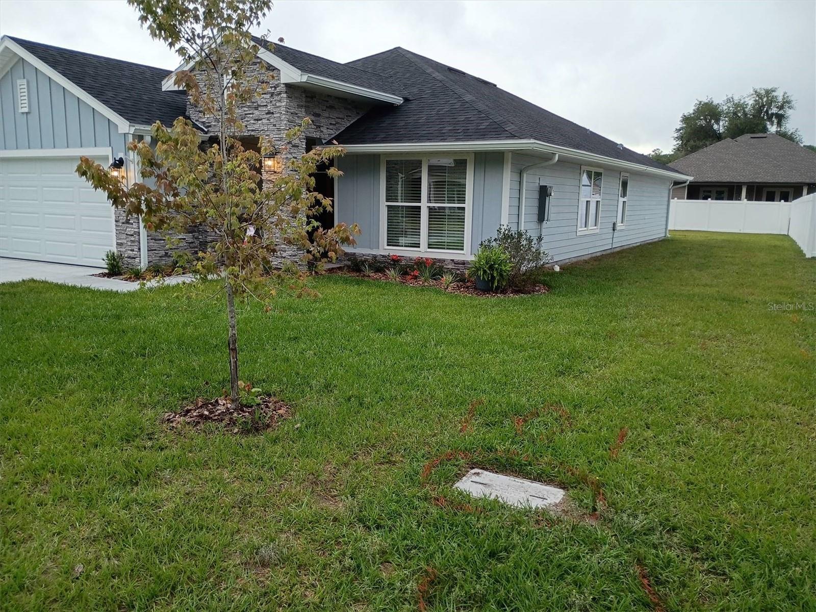 203 SW SILVER PALM DR, LAKE CITY, FL, 32024