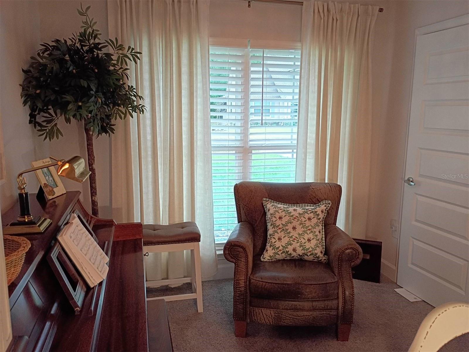 203 SW SILVER PALM DR, LAKE CITY, FL, 32024