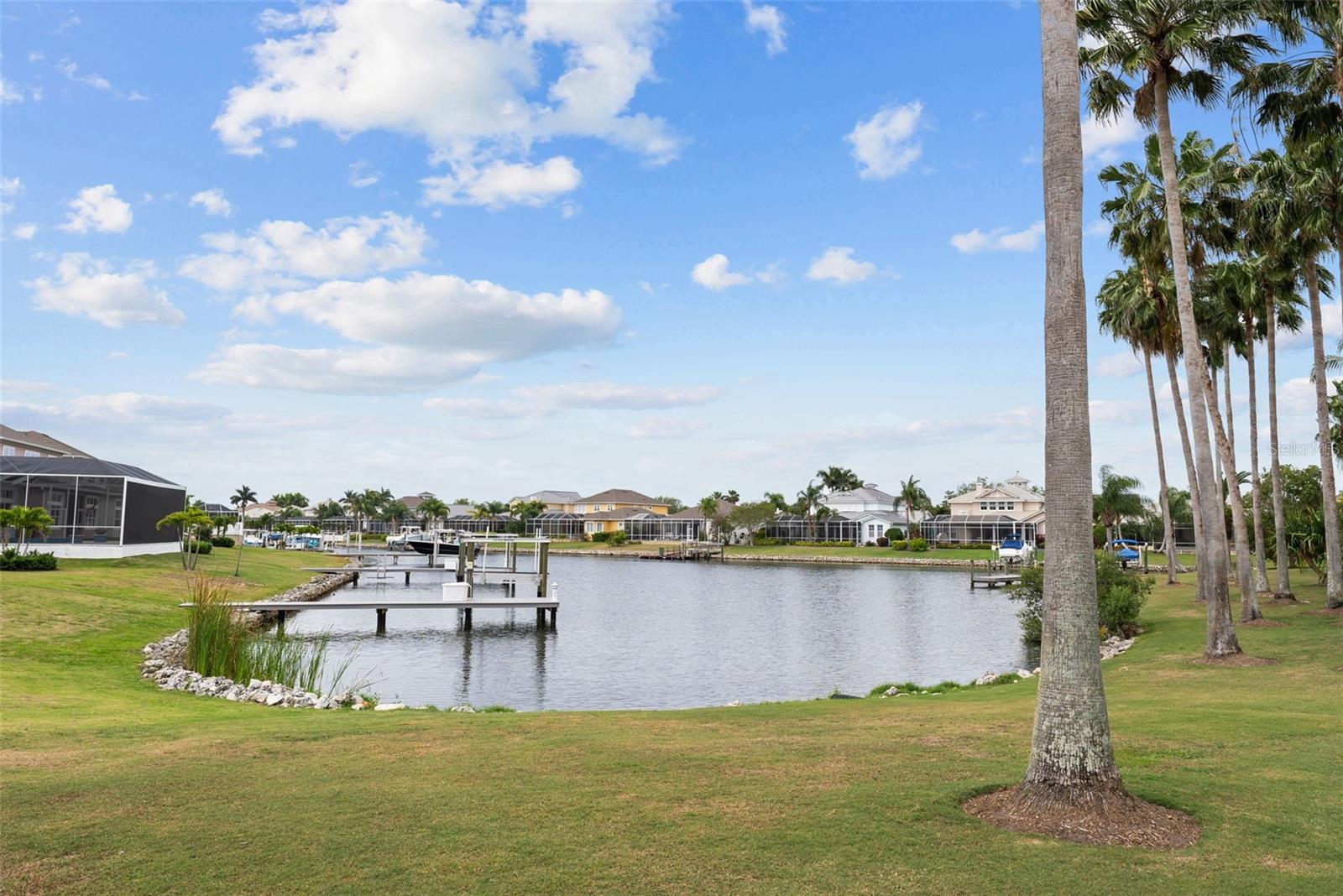 514 WINTERSIDE DR, APOLLO BEACH, FL, 33572