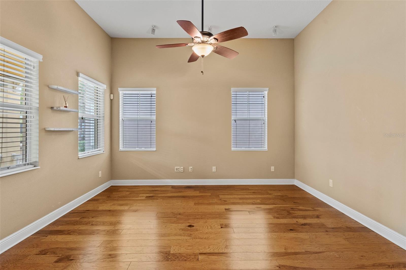 514 WINTERSIDE DR, APOLLO BEACH, FL, 33572