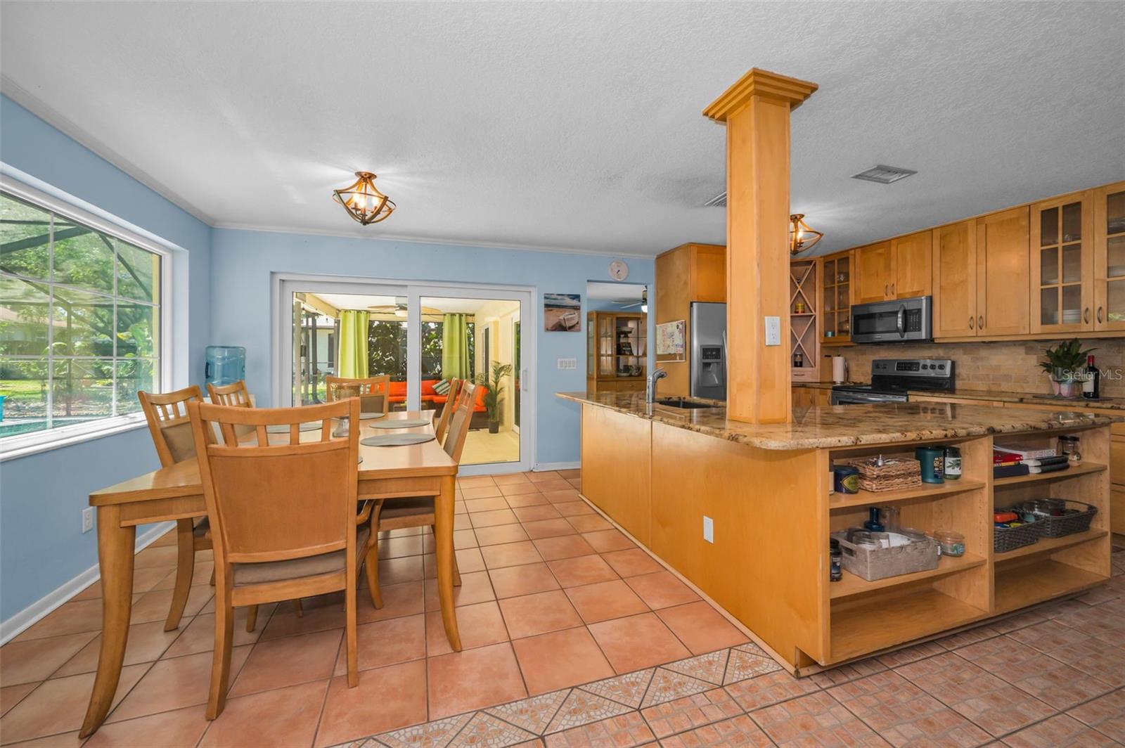 520 SANDY HOOK RD, PALM HARBOR, FL, 34683