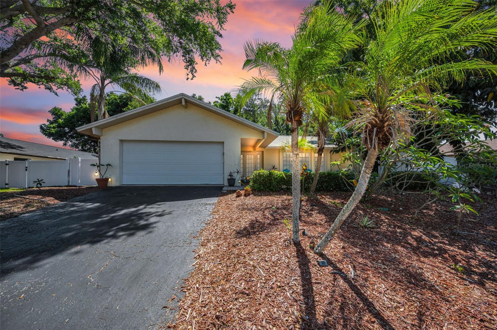 520 SANDY HOOK RD, PALM HARBOR, FL, 34683
