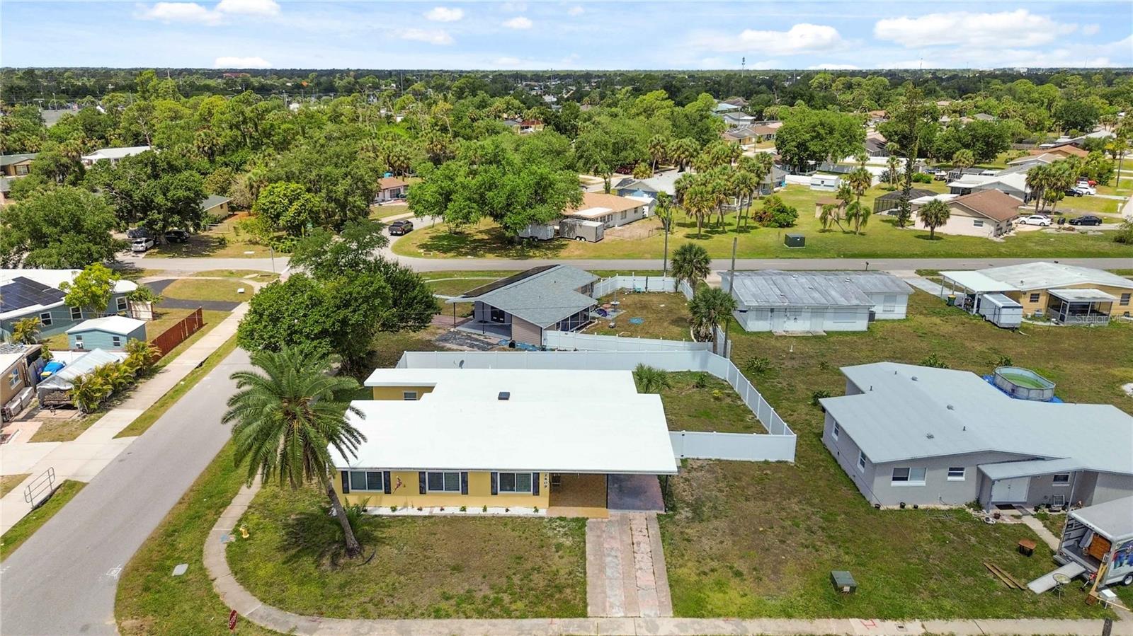 2409 EDNOR ST, PORT CHARLOTTE, FL, 33952