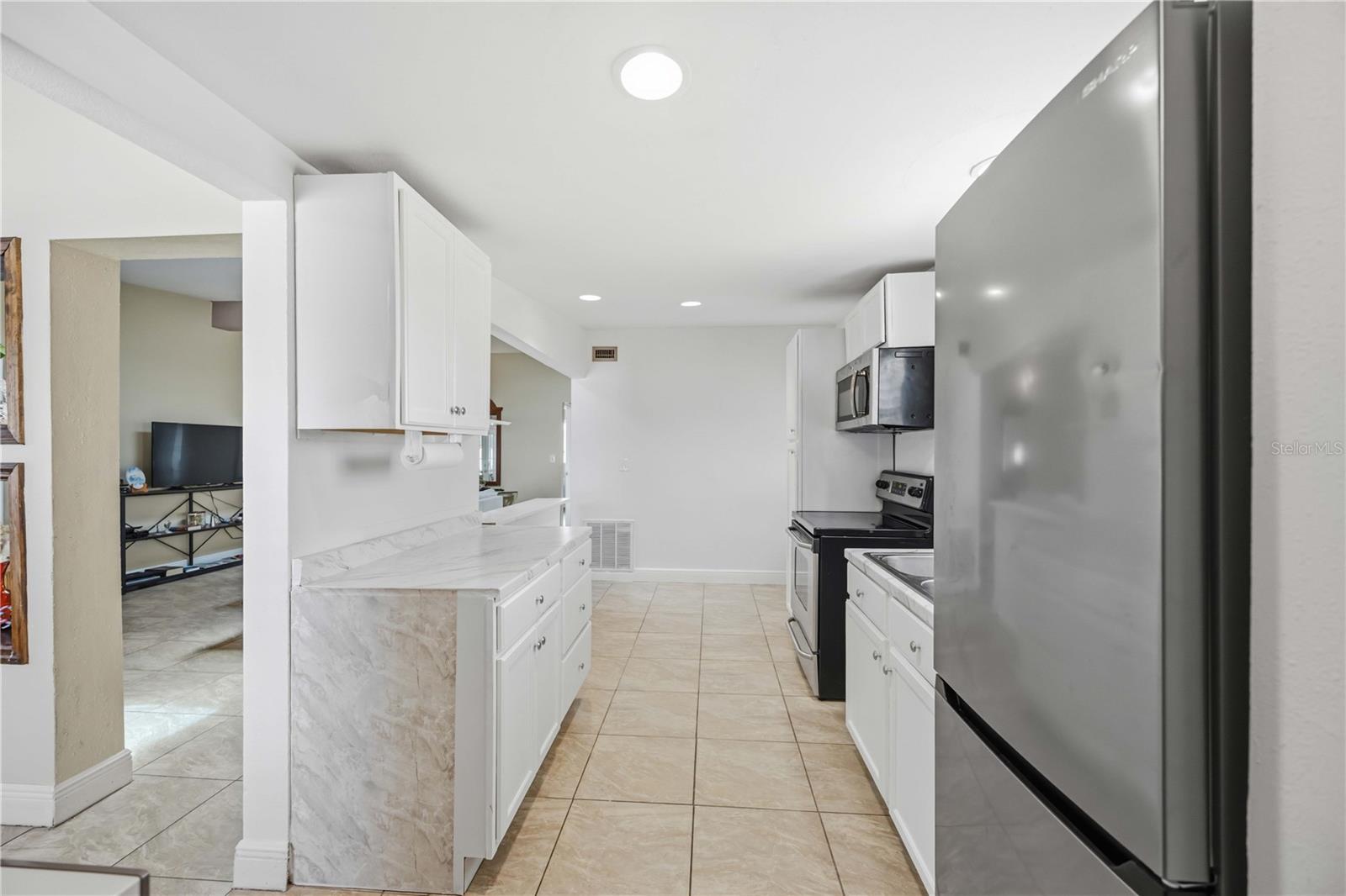 2409 EDNOR ST, PORT CHARLOTTE, FL, 33952